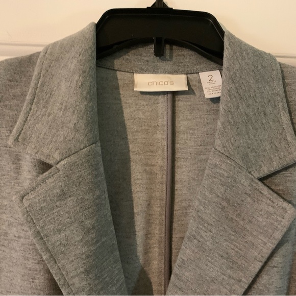 Chico’s Ruched 3/4 Jacket - women’s size 2 - maybe worn once? - Picture 2 of 2